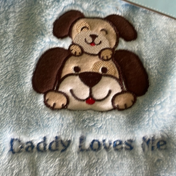 Daddy Loves Me Cuddly Blanket - Picture 2 of 7